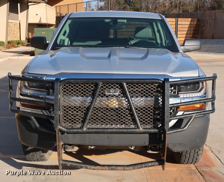 image for item DK3520 2016 Chevrolet Silverado 1500  Double Cab pickup truck