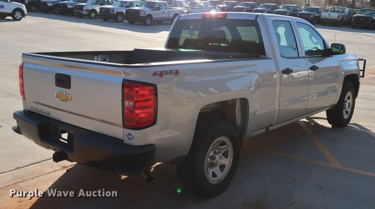 image for item DK3520 2016 Chevrolet Silverado 1500  Double Cab pickup truck