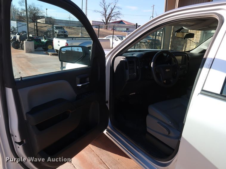 image for item DK3520 2016 Chevrolet Silverado 1500  Double Cab pickup truck