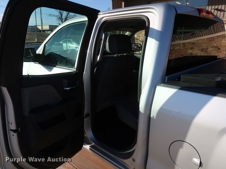 image for item DK3520 2016 Chevrolet Silverado 1500  Double Cab pickup truck