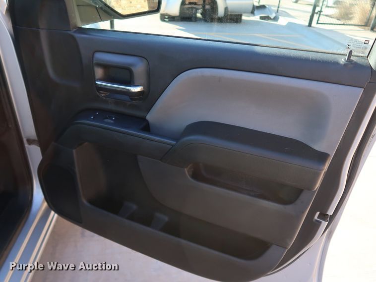 image for item DK3520 2016 Chevrolet Silverado 1500  Double Cab pickup truck