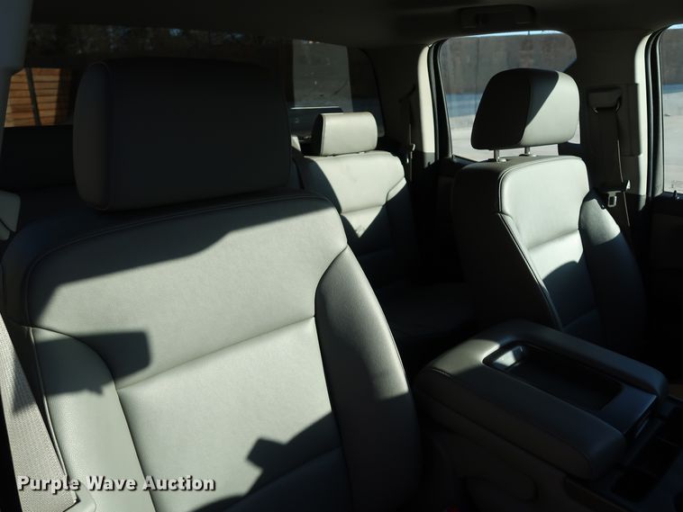 image for item DK3520 2016 Chevrolet Silverado 1500  Double Cab pickup truck