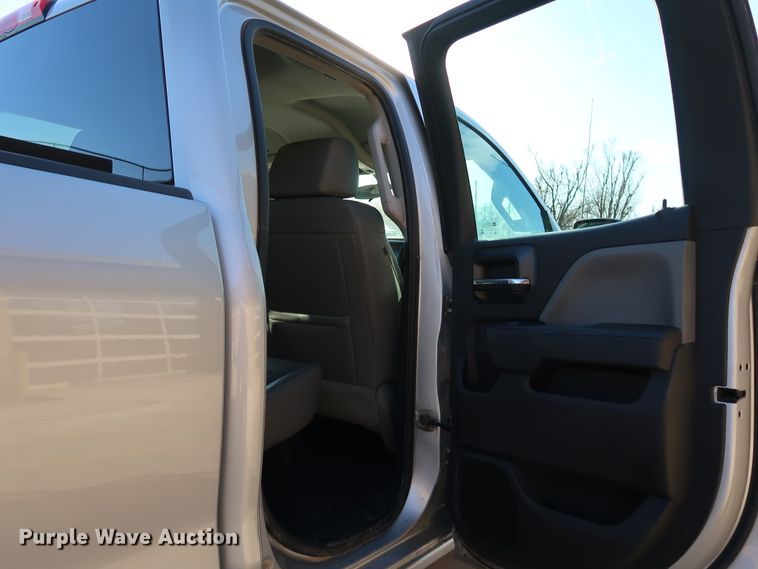 image for item DK3520 2016 Chevrolet Silverado 1500  Double Cab pickup truck