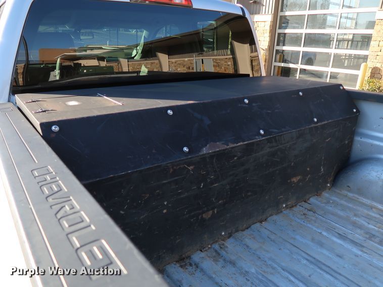 image for item DK3520 2016 Chevrolet Silverado 1500  Double Cab pickup truck