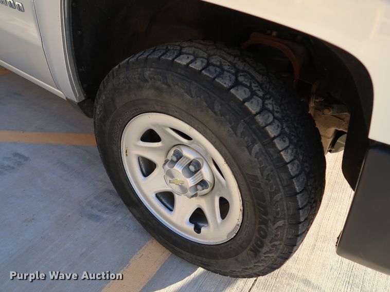 image for item DK3520 2016 Chevrolet Silverado 1500  Double Cab pickup truck