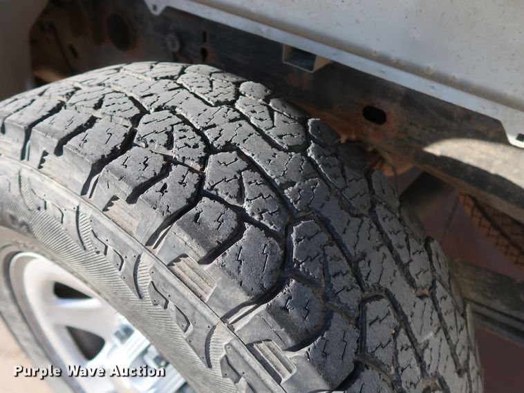 image for item DK3520 2016 Chevrolet Silverado 1500  Double Cab pickup truck