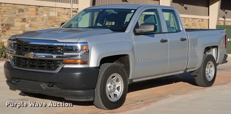 image for item DK3521 2016 Chevrolet Silverado 1500  Double Cab pickup truck