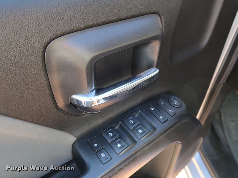 image for item DK3521 2016 Chevrolet Silverado 1500  Double Cab pickup truck