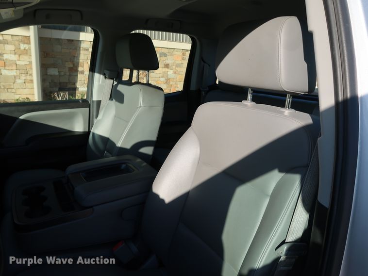 image for item DK3521 2016 Chevrolet Silverado 1500  Double Cab pickup truck