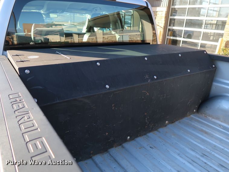 image for item DK3521 2016 Chevrolet Silverado 1500  Double Cab pickup truck