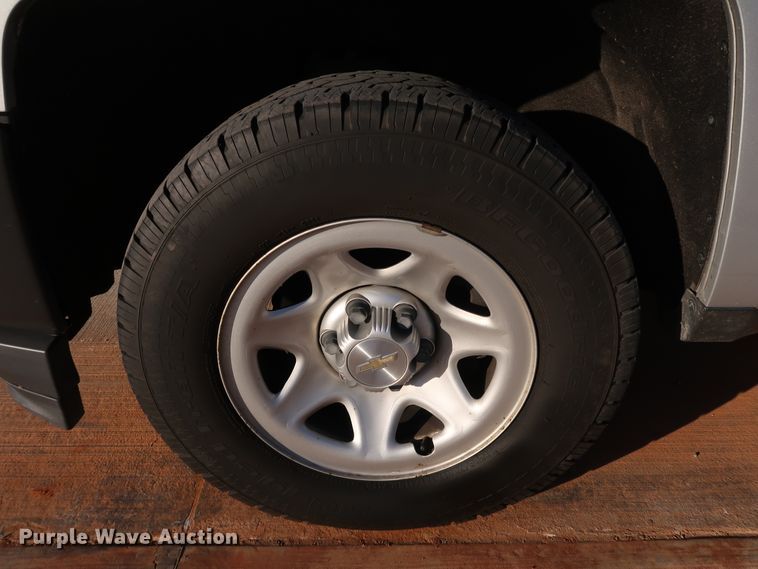 image for item DK3521 2016 Chevrolet Silverado 1500  Double Cab pickup truck