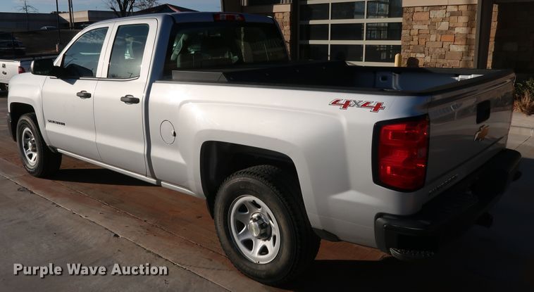 image for item DK3522 2015 Chevrolet Silverado 1500  Double Cab pickup truck