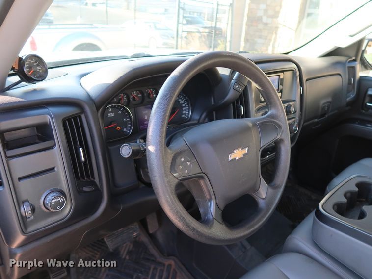 image for item DK3522 2015 Chevrolet Silverado 1500  Double Cab pickup truck