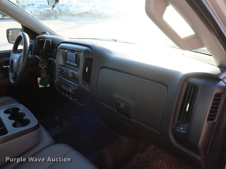 image for item DK3522 2015 Chevrolet Silverado 1500  Double Cab pickup truck