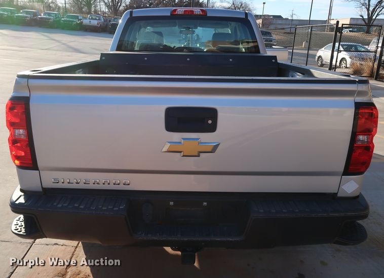 image for item DK3522 2015 Chevrolet Silverado 1500  Double Cab pickup truck