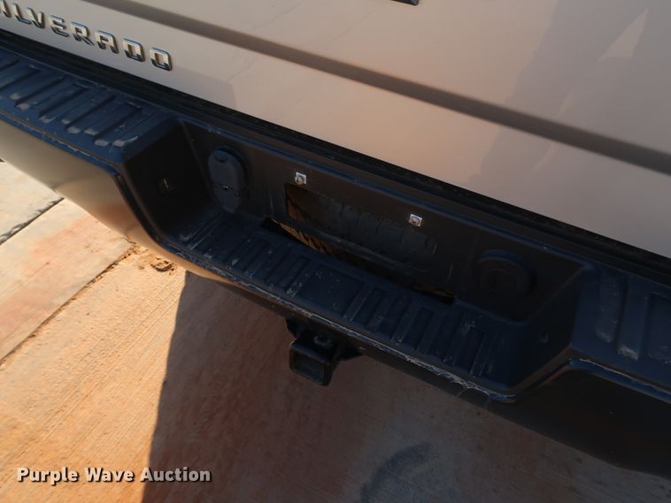 image for item DK3522 2015 Chevrolet Silverado 1500  Double Cab pickup truck