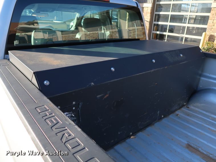 image for item DK3522 2015 Chevrolet Silverado 1500  Double Cab pickup truck