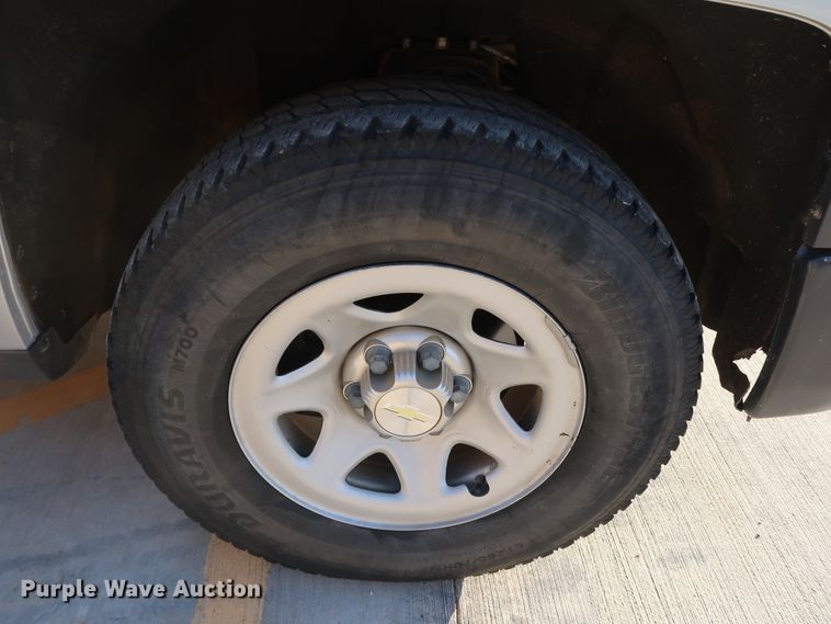 image for item DK3522 2015 Chevrolet Silverado 1500  Double Cab pickup truck