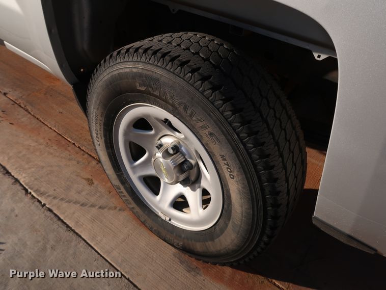 image for item DK3522 2015 Chevrolet Silverado 1500  Double Cab pickup truck