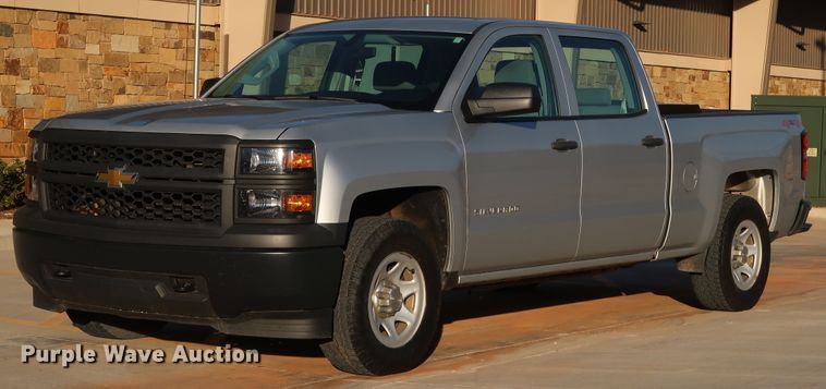 image for item DK3523 2015 Chevrolet Silverado 1500  Crew Cab pickup truck