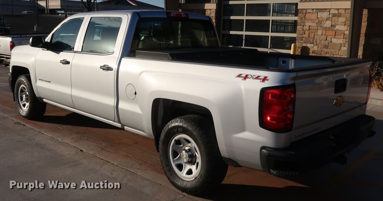 image for item DK3523 2015 Chevrolet Silverado 1500  Crew Cab pickup truck