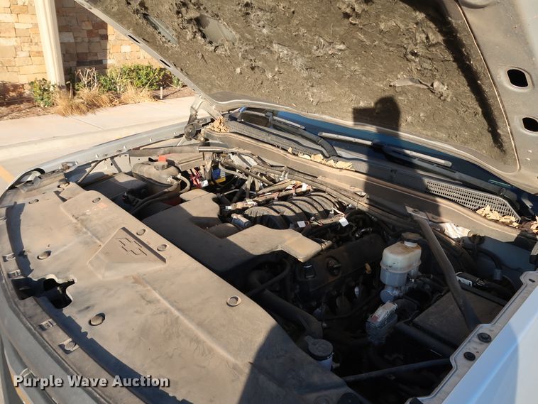 image for item DK3523 2015 Chevrolet Silverado 1500  Crew Cab pickup truck