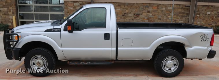 image for item DK3524 2016 Ford F250 Super Duty  pickup truck