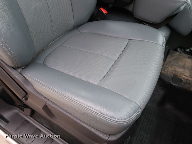 image for item DK3524 2016 Ford F250 Super Duty  pickup truck