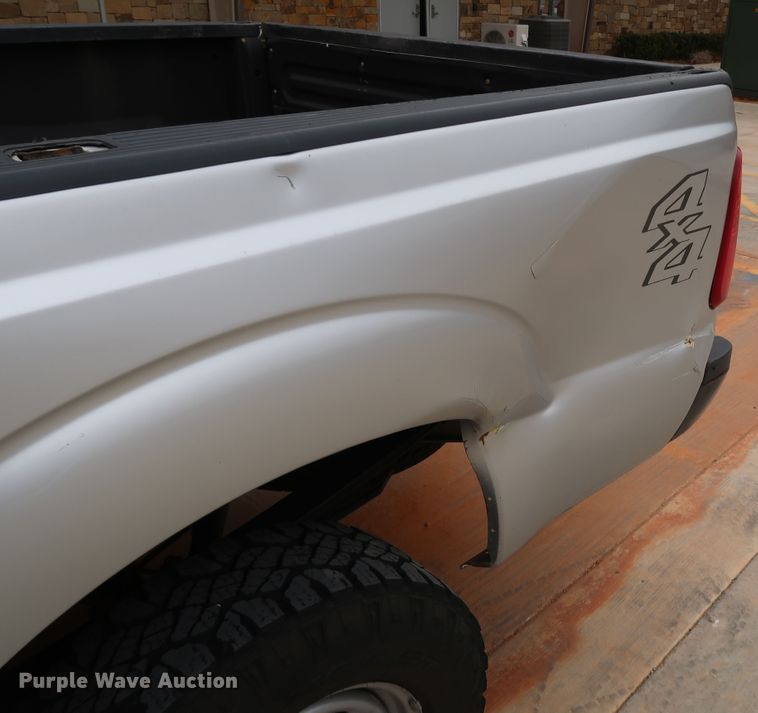 image for item DK3524 2016 Ford F250 Super Duty  pickup truck