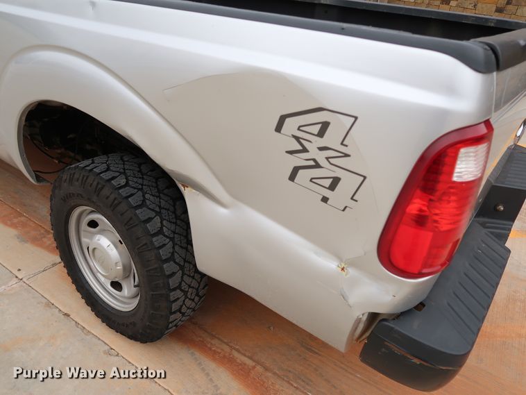 image for item DK3524 2016 Ford F250 Super Duty  pickup truck