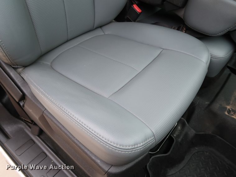 image for item DK3525 2012 Ford F250 Super Duty  pickup truck