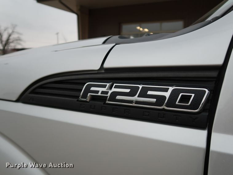 image for item DK3525 2012 Ford F250 Super Duty  pickup truck