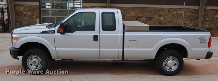 image for item DK3526 2015 Ford F250 Super Duty  SuperCab pickup truck