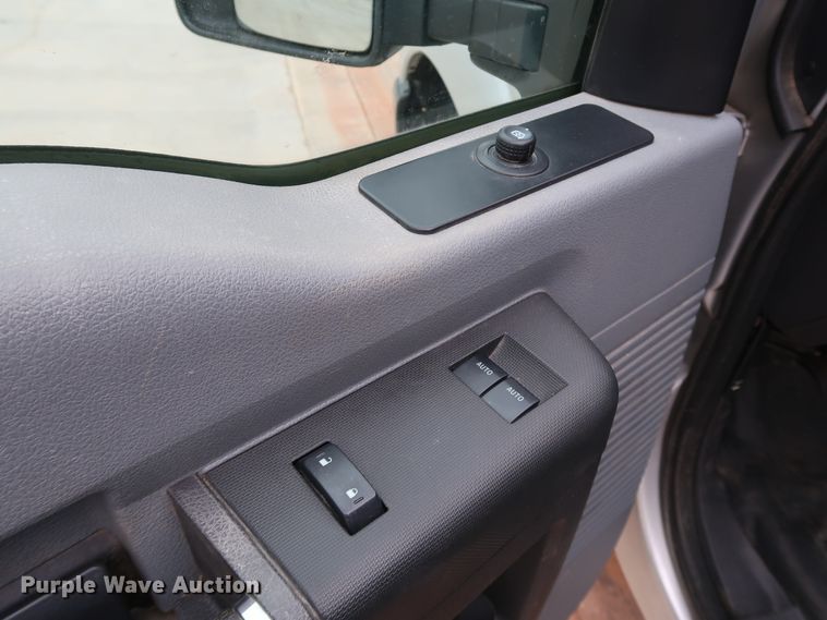 image for item DK3526 2015 Ford F250 Super Duty  SuperCab pickup truck