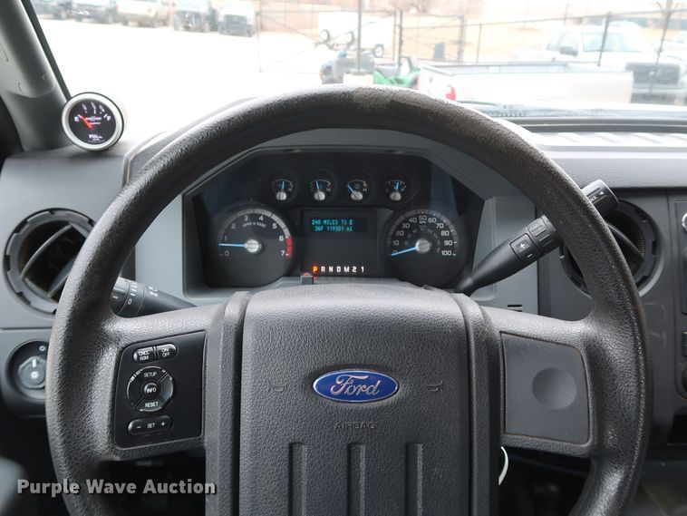 image for item DK3526 2015 Ford F250 Super Duty  SuperCab pickup truck