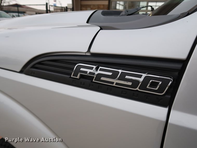 image for item DK3526 2015 Ford F250 Super Duty  SuperCab pickup truck