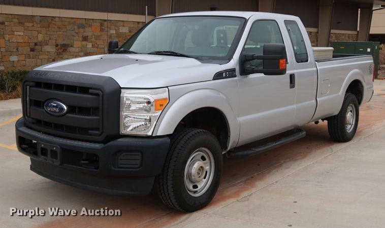 image for item DK3527 2015 Ford F250 Super Duty  SuperCab pickup truck