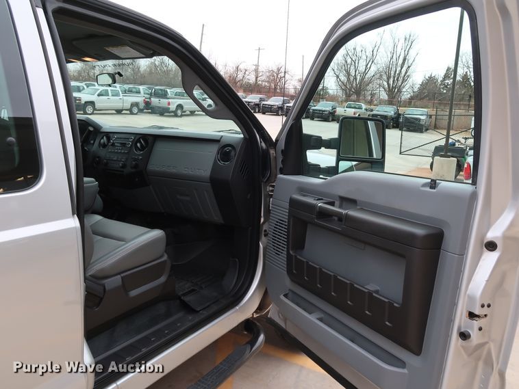 image for item DK3527 2015 Ford F250 Super Duty  SuperCab pickup truck