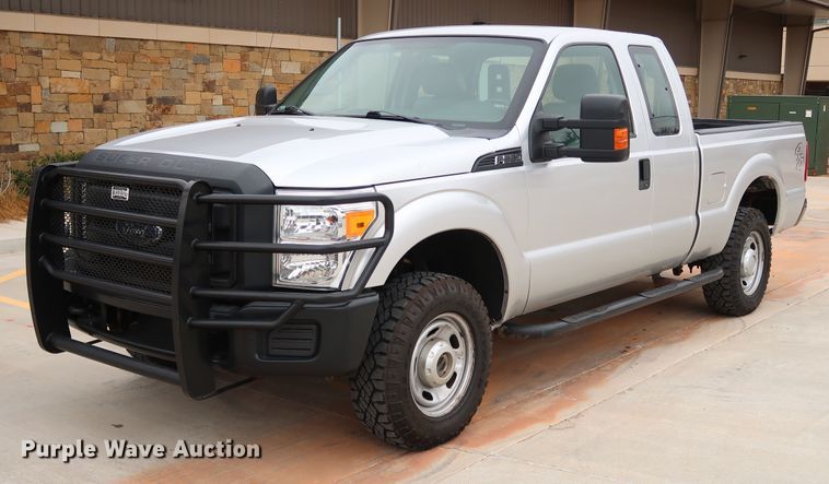 image for item DK3528 2015 Ford F250 Super Duty  SuperCab pickup truck