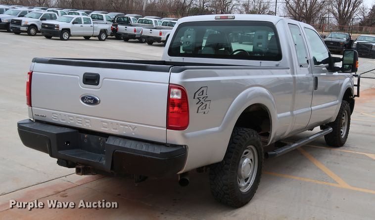 image for item DK3528 2015 Ford F250 Super Duty  SuperCab pickup truck