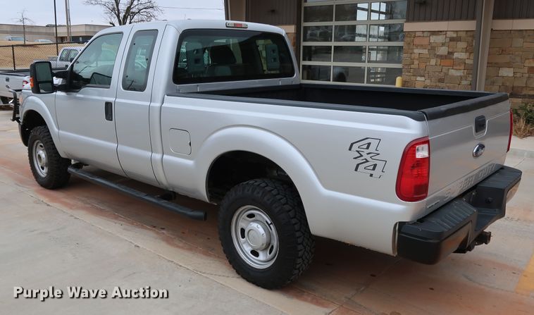 image for item DK3528 2015 Ford F250 Super Duty  SuperCab pickup truck