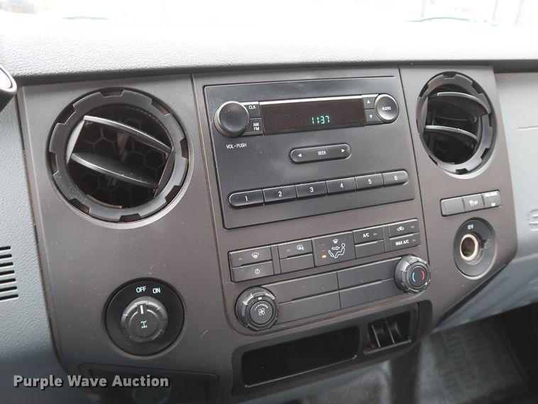 image for item DK3528 2015 Ford F250 Super Duty  SuperCab pickup truck