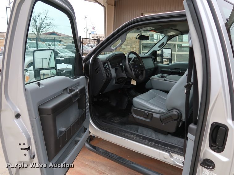 image for item DK3528 2015 Ford F250 Super Duty  SuperCab pickup truck