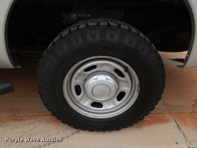 image for item DK3528 2015 Ford F250 Super Duty  SuperCab pickup truck