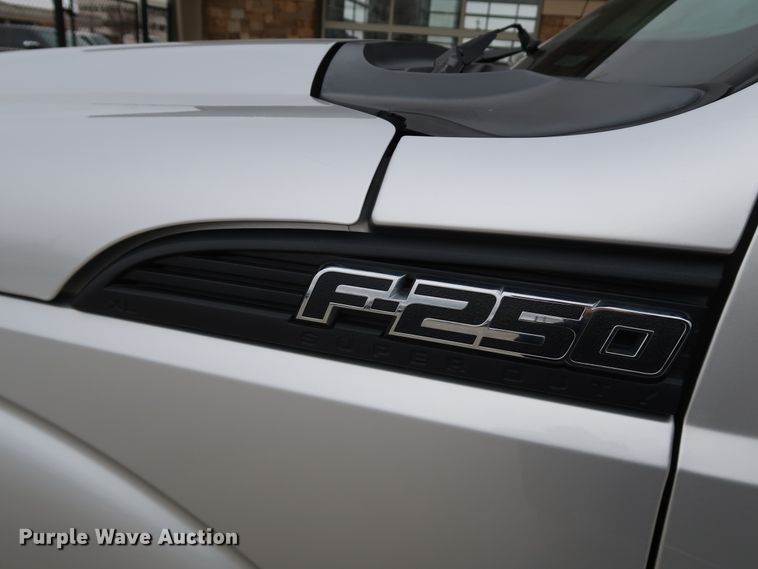 image for item DK3528 2015 Ford F250 Super Duty  SuperCab pickup truck
