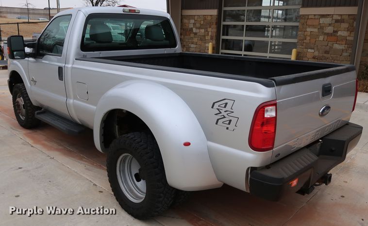 image for item DK3529 2016 Ford F350 Super Duty  pickup truck