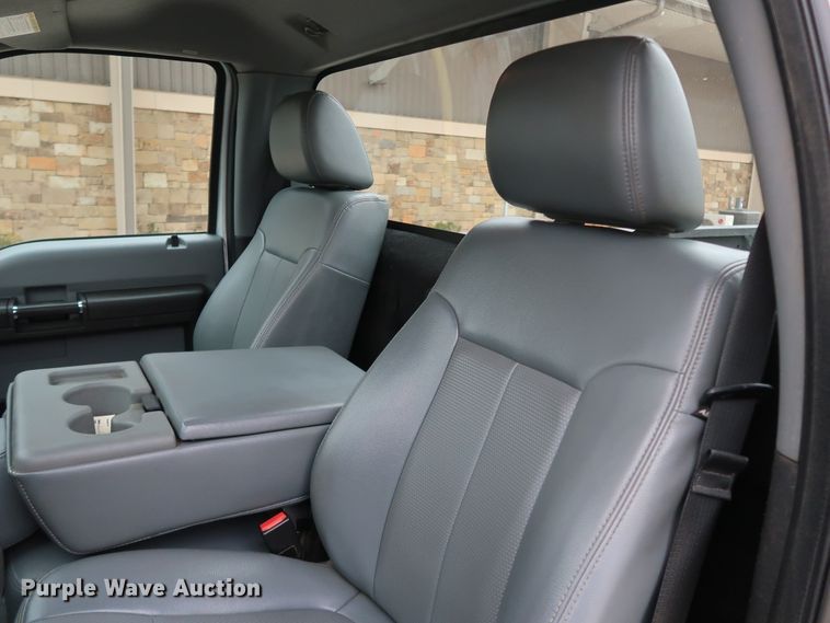 image for item DK3529 2016 Ford F350 Super Duty  pickup truck