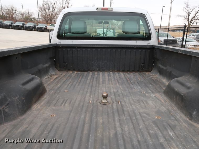 image for item DK3529 2016 Ford F350 Super Duty  pickup truck