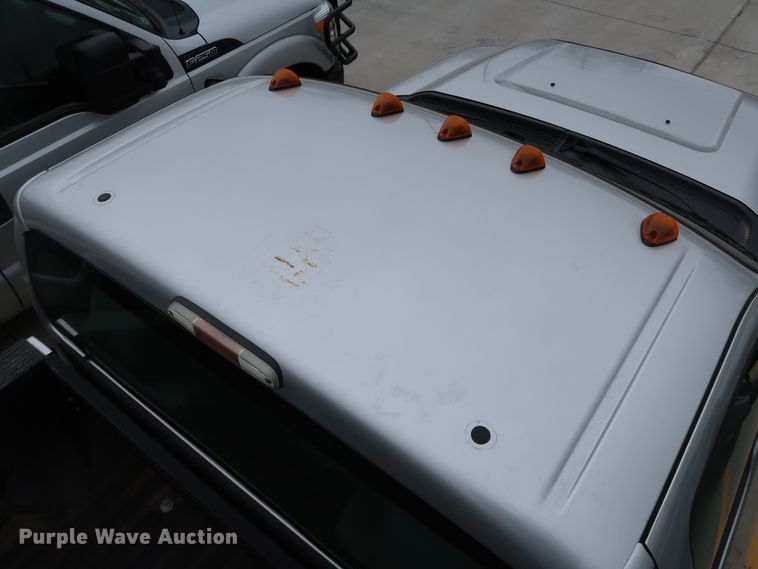 image for item DK3529 2016 Ford F350 Super Duty  pickup truck