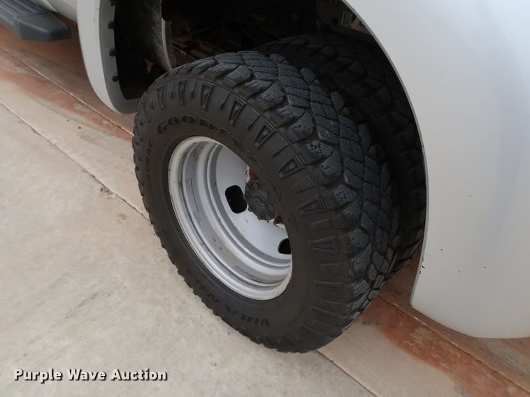 image for item DK3529 2016 Ford F350 Super Duty  pickup truck